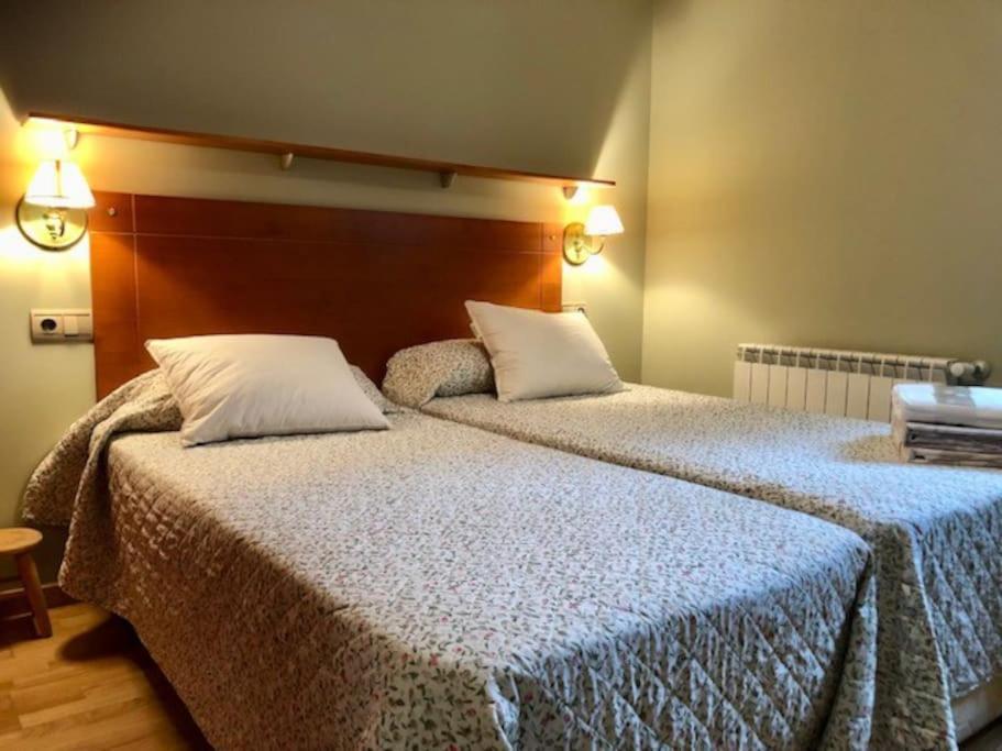 Casa Laure II - Panticosa Appartement Buitenkant foto